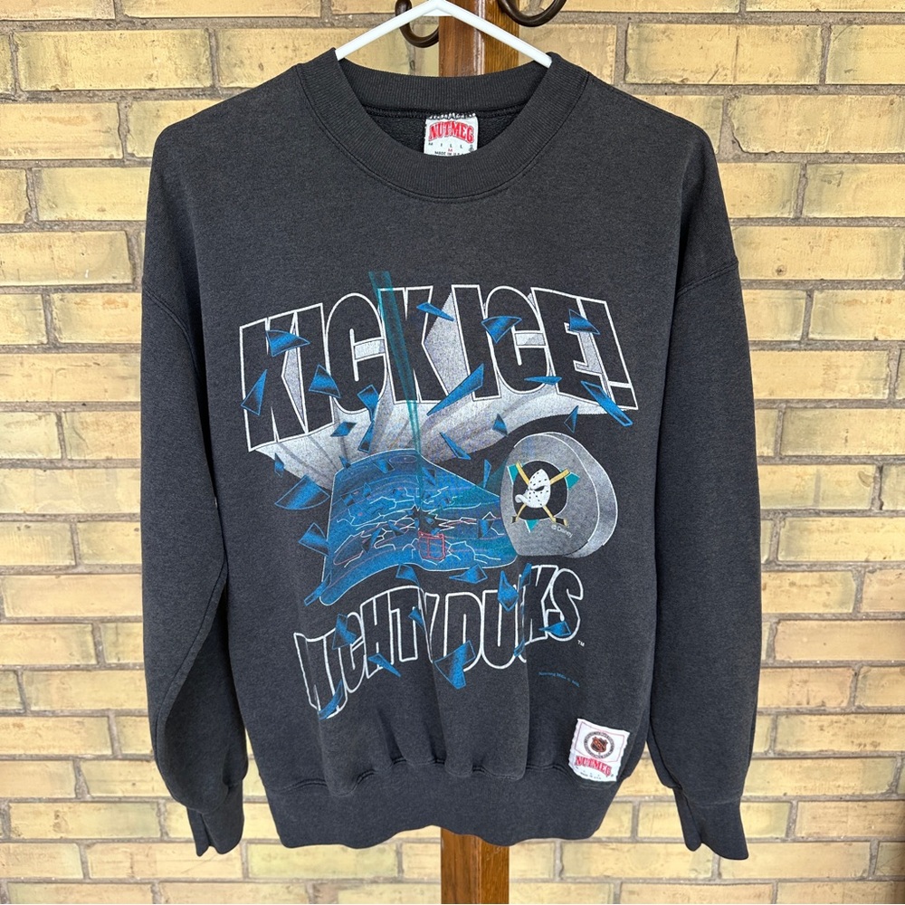 Vintage NHL Mighty Ducks Crewneck Sweater